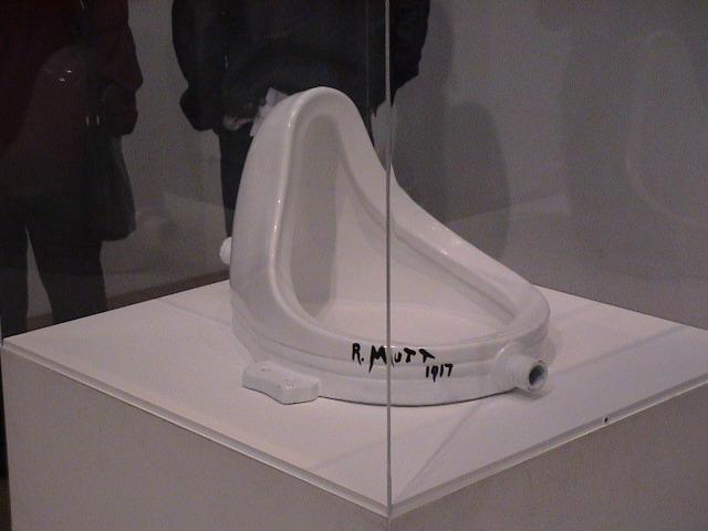 Marcel Duchamp 의 Fountain 아우라 (aura)