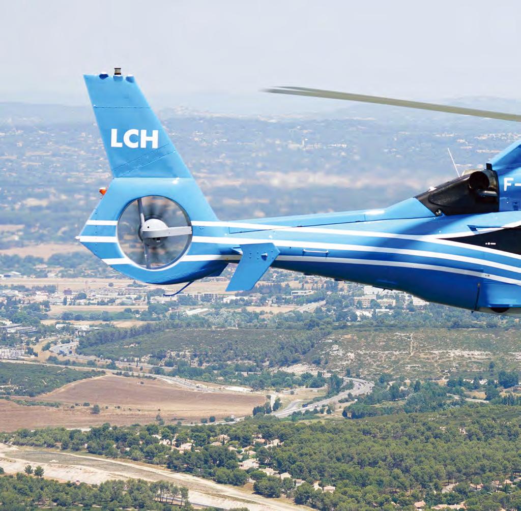 LCH _ 소형민수헬기 소형민수헬기 (LCH, Light Civil Helicopter) 개발사업은 10,000lbs( 소형 ) 급민수헬기독자플랫폼을확보하기위한사업입니다. KAI와에어버스헬리콥터사가공동으로 EC-155B1을개량개발하여인증을획득하고, 주요부품과핵심기술을국내개발하고있습니다.