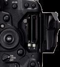 K 동영상을 CF 카드에기록 3mm 풀프레임 CMOS 센서를탑재한 EOS-1D C 는 APS-H 센서의이미지크기로크롭한상태에서 K 동영상 (motion JPEG/2p/8bit) 을촬영하도록설계되었습니다. 따라서슈퍼 3mm 센서보다더욱넓은화각으로 SLR 카메라만의풍부한표현을제공할수있습니다.