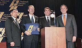 Malcolm Baldrige National Quality Award (L-R): Sec. Mineta; Roger Quayle, VP/Quality & Tech.