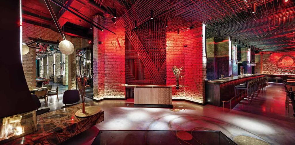 세계 3대대도시로불리는싱가포르, 홍콩, 뉴욕의세련된분위기와넘치는에너지를그대로구현한 Bao Restaurant은우크라이나키예프에위치하고있는현대적스타일의중식레스토랑이다.
