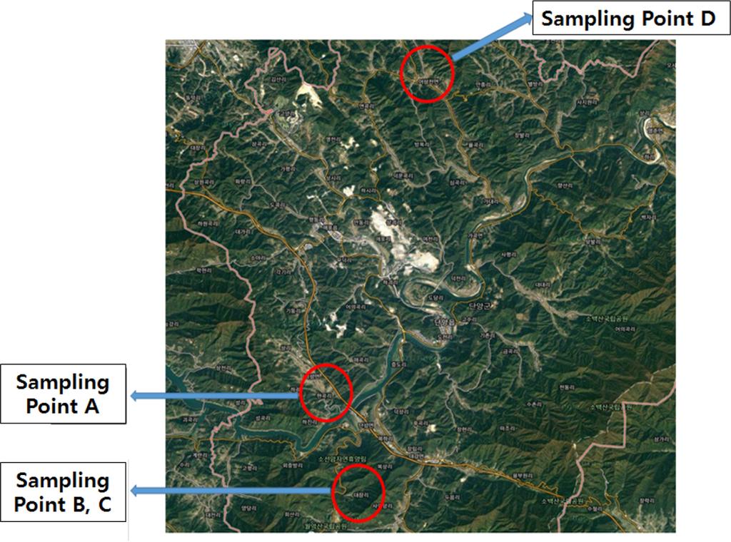 단양지역 아로니아 재배 품질 향상을 위한 기상 및 기후학적 특성 Fig. 1. Aronia sampling points in the Danyang area. 역만 일부 분지와 구릉으로 형성되었을 뿐 대부분이 험준한 산세를 형성한다. 충청북도 동북단에 위치하 고 있으며 고생대 초에 퇴적되어 생겨난 석회암층인 조선누층군의 지질 특성을 반영하고 있다.