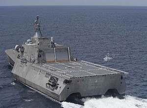 미해군, 연안전투함의연안기뢰정찰모듈개발시험완료 m 미해군이최근인디펜던스급연안전투함의연안기뢰정찰 (CMR) 임무모듈개발시험 (DT) 을코로나도함 (LCS 4) 에서 성공적으로완료하였음.