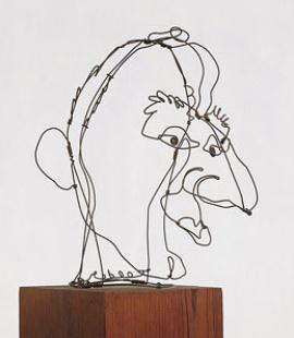 Alexander Calder Wire Sculpture, <Jimmy Durante (1928)> 이조각작품은무슨형상이죠? 무엇을이용하여형상을나타낸것같아요? 철사를이용해서말의형상을입체적으로표현한거에요. 이철사로된입체조각은조각가알렉산더캘더 (Alexander Calder) 의작품입니다.