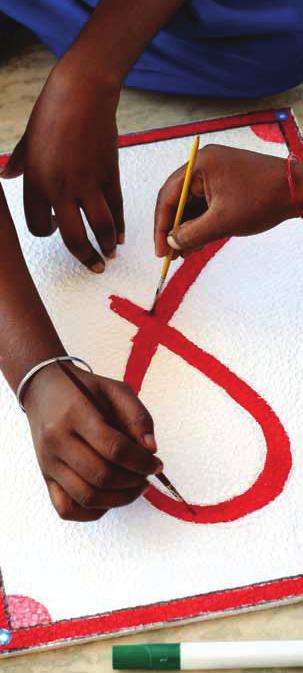 유엔새천년개발목표보고서 2013-2014 37 전세계적으로, HIV 신규감염자수는계속줄어드는추세이며 2001년부터 2011 년까지 21% 가감소했다. 그러나 2011 년에추정된 HIV 감염자수는 250만명으로여전히많으며, 그들중대부분 (180 만명 ) 이사하라이남아프리카지역에거주한다. 10년간이지역의신규감염자수는 25% 가감소했다.